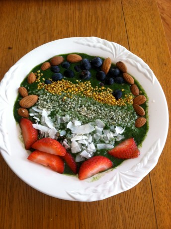 Mmmmmm smoothie bowls